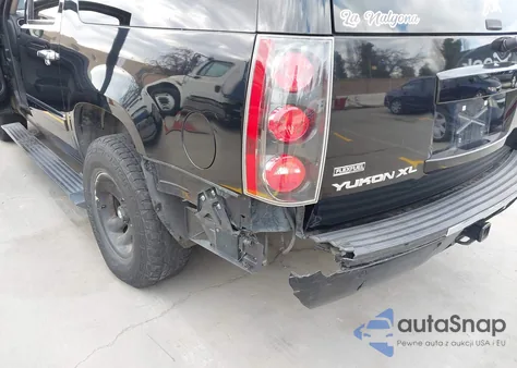 2009 GMC Yukon Xl 1500 Denali z USA, uszkodzony, nr VIN 1GKFC06259R255850